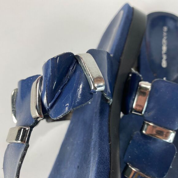 Bandolino Dark Blue Slip-On Flat Sandals 6M Silver Metal Detail Peasant Boho - Picture 6 of 9